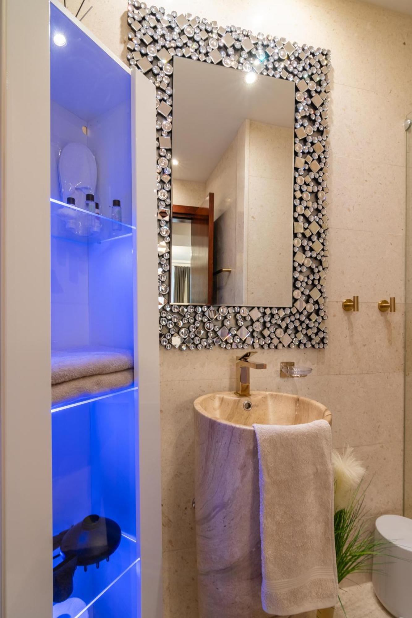 Vip Gold Room Pag Town Dış mekan fotoğraf